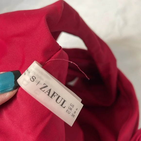 ZAFUL Berry Red One Shoulder Bikini Top Tied Peephole Padded Lined 4 - Picture 5 of 7